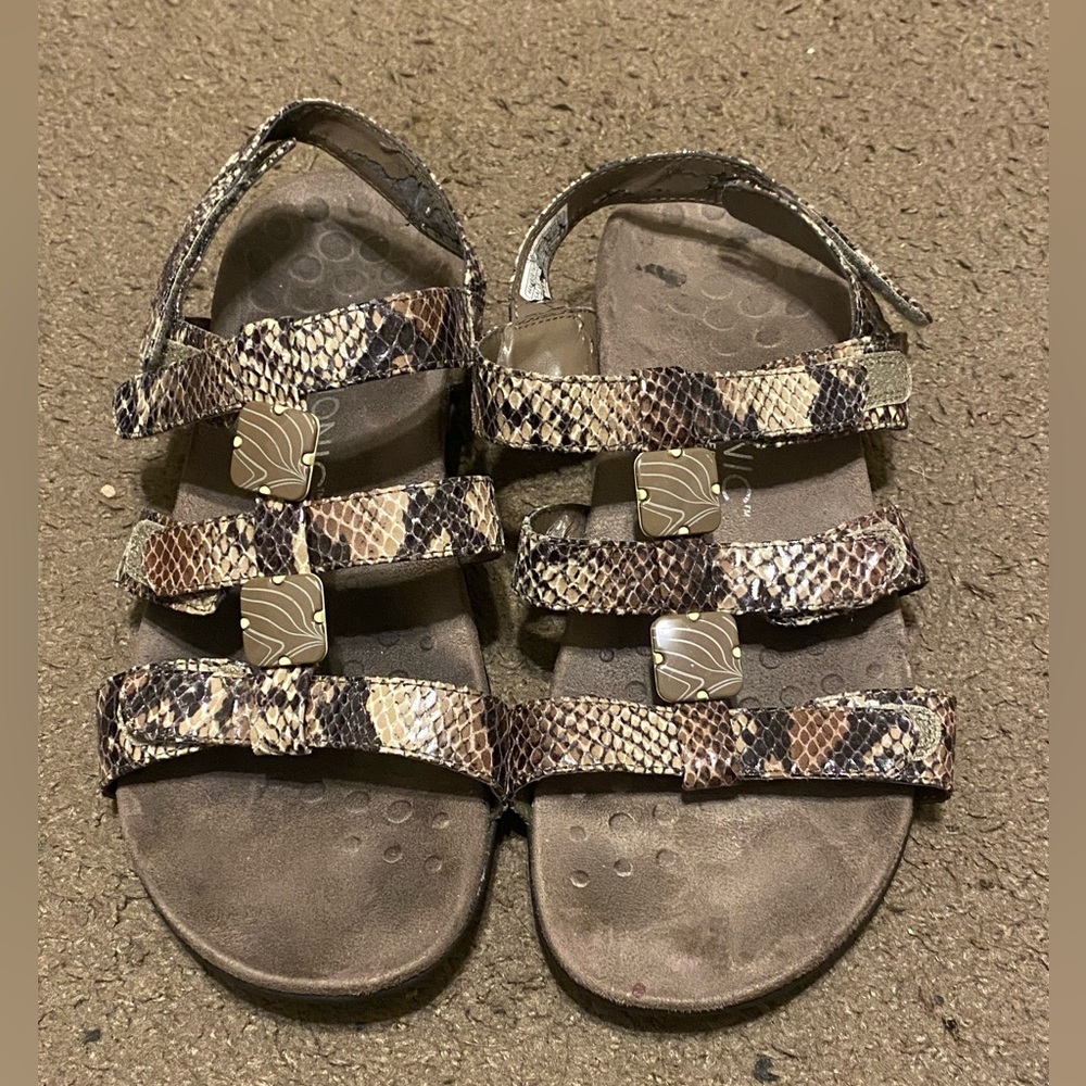 Vionic Women's Amber Tan‎ Brown Snakeskin Slingback Orthopedic Sandals Size 10